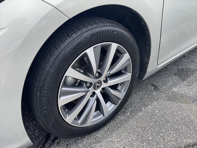 used 2019 Lexus ES 350 car, priced at $28,960