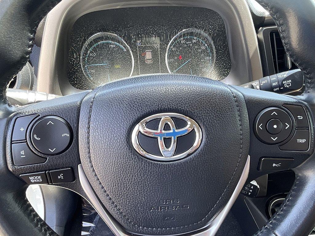 used 2018 Toyota RAV4 Hybrid car, priced at $22,952