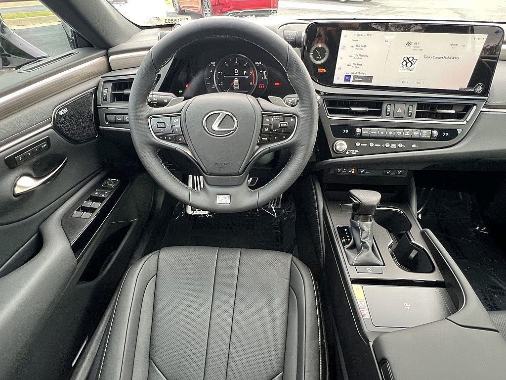 new 2025 Lexus ES 350 car, priced at $56,625