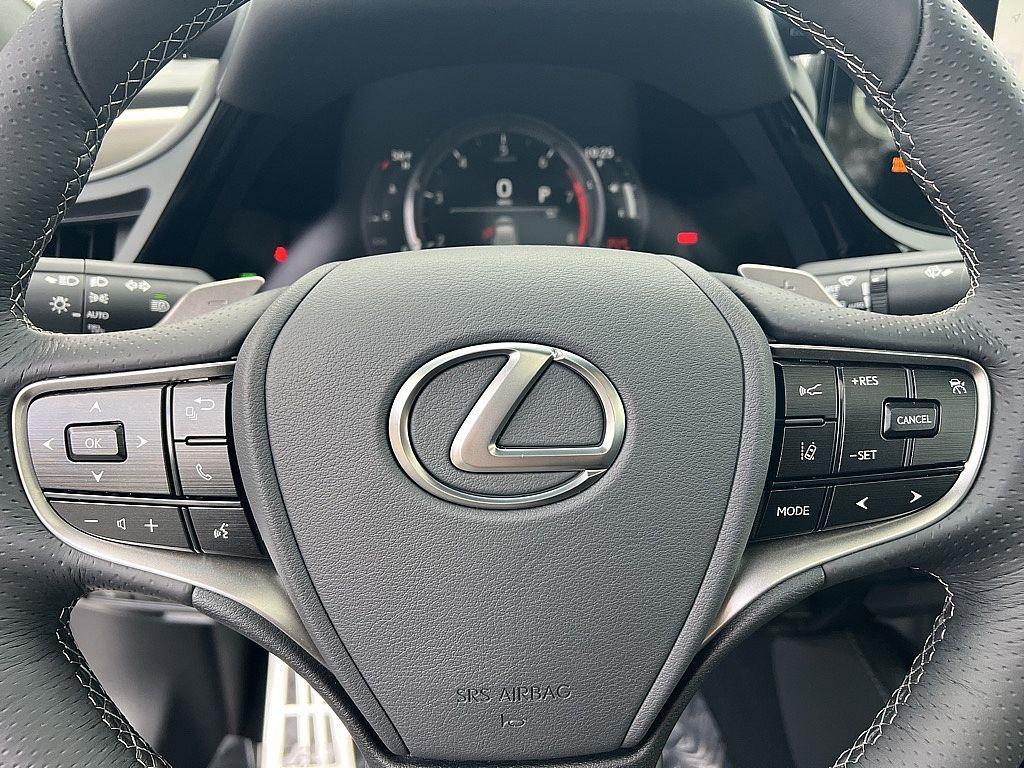 new 2025 Lexus ES 350 car, priced at $56,625