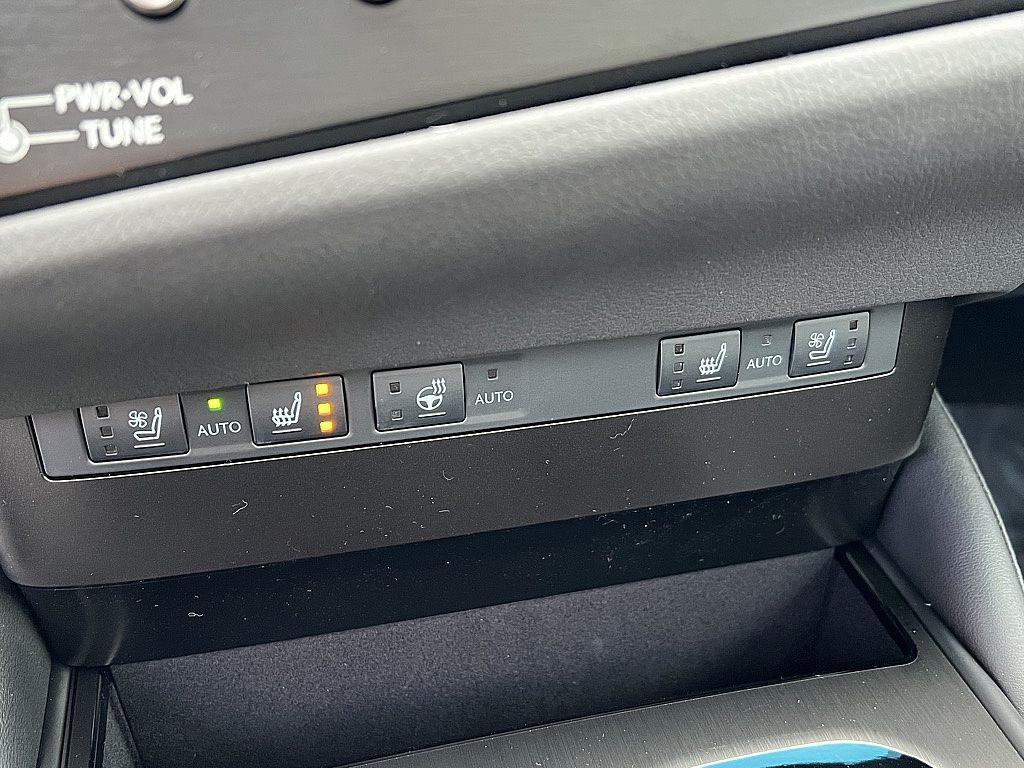 new 2025 Lexus ES 350 car, priced at $56,625