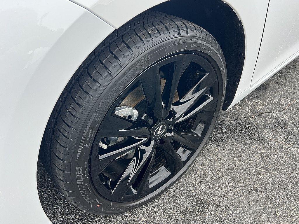 new 2025 Lexus ES 350 car, priced at $56,625