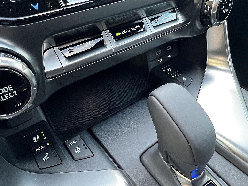 new 2025 Lexus LX 700h car, priced at $123,422