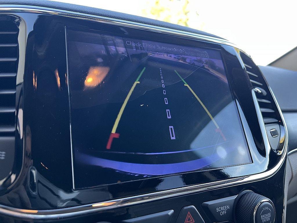 used 2019 Jeep Grand Cherokee car, priced at $17,443