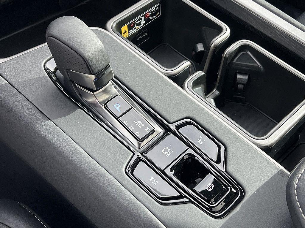 new 2026 Lexus TX 500h car, priced at $80,072