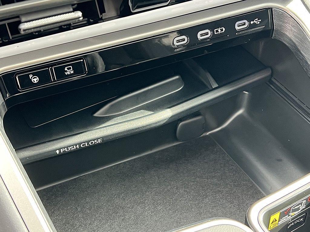 new 2026 Lexus TX 500h car, priced at $80,072