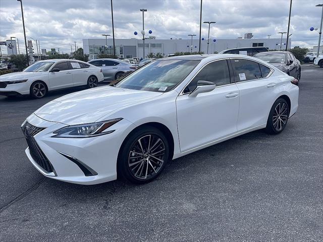 new 2025 Lexus ES 350 car, priced at $49,575