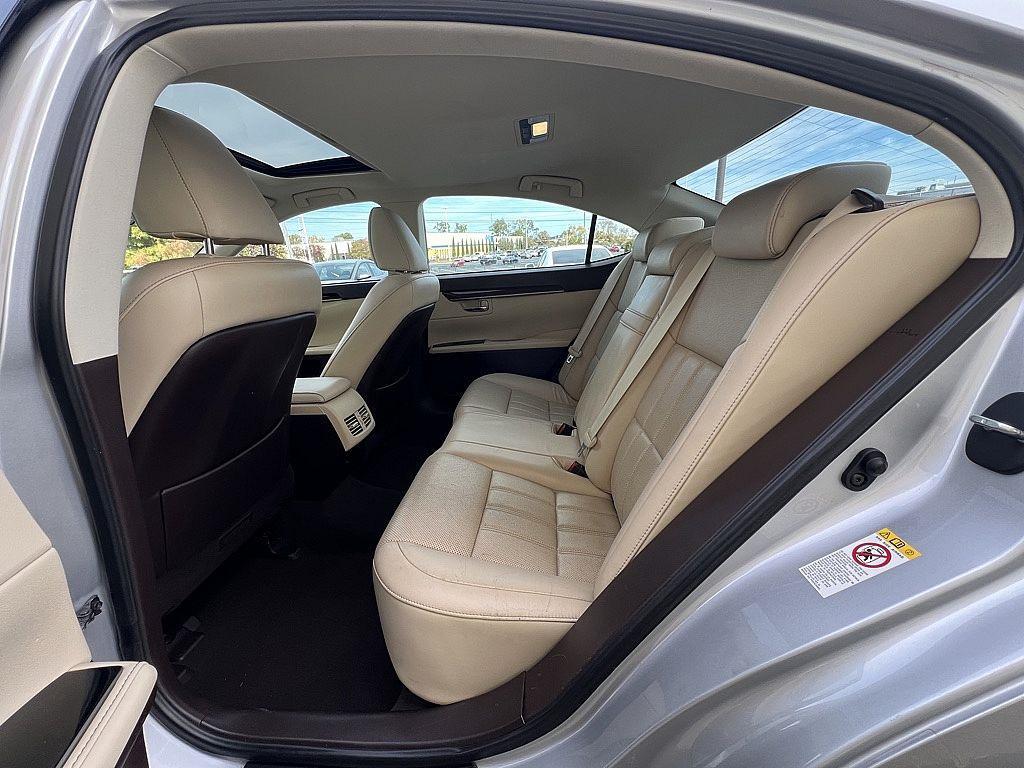 used 2017 Lexus ES 350 car, priced at $24,911