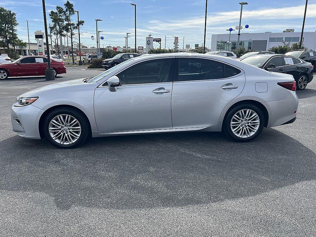 used 2017 Lexus ES 350 car, priced at $24,911