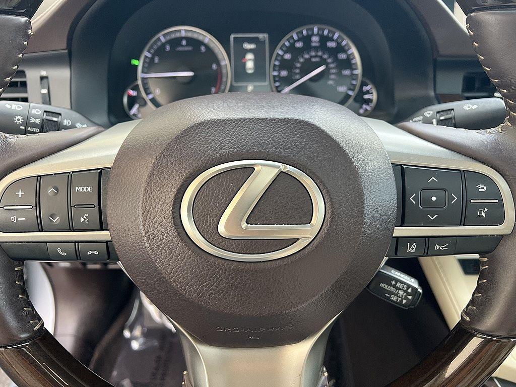 used 2017 Lexus ES 350 car, priced at $24,911