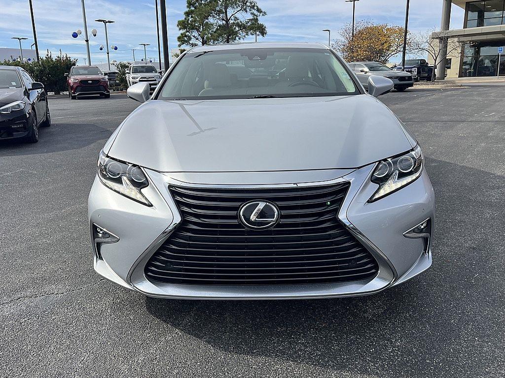 used 2017 Lexus ES 350 car, priced at $24,911