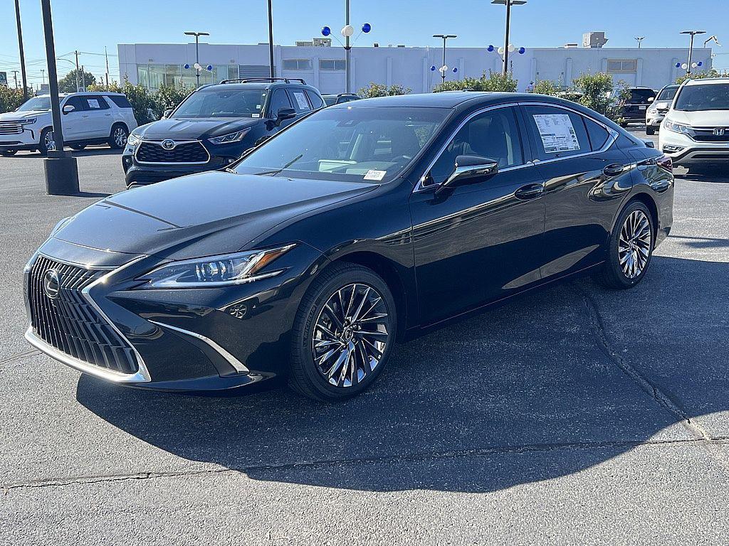 new 2025 Lexus ES 300h car, priced at $54,479