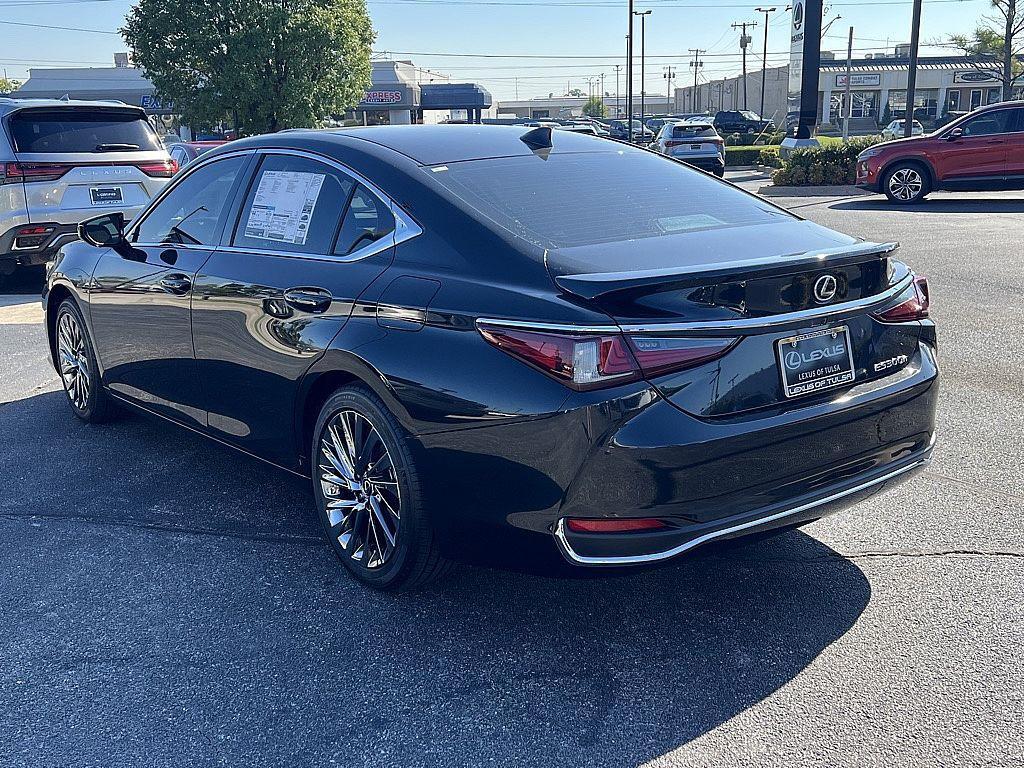 new 2025 Lexus ES 300h car, priced at $54,479