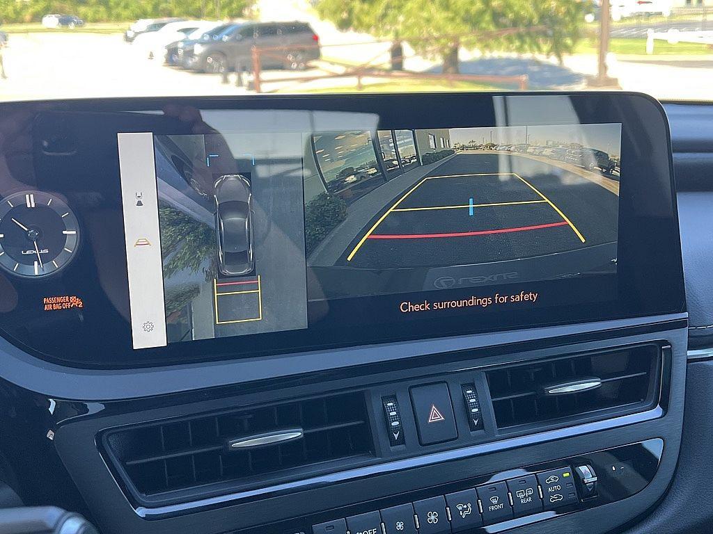 new 2025 Lexus ES 300h car, priced at $54,479