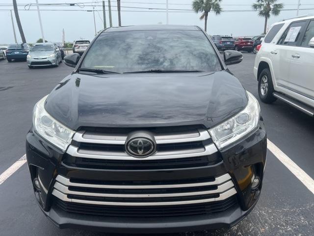 used 2019 Toyota Highlander car, priced at $20,883