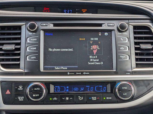 used 2019 Toyota Highlander car
