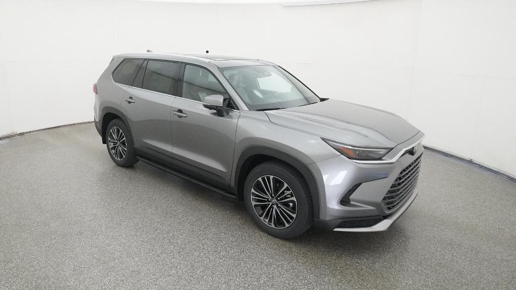 new 2026 Toyota Highlander Hybrid car, priced at $65,853