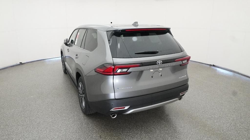 new 2026 Toyota Highlander Hybrid car, priced at $65,853