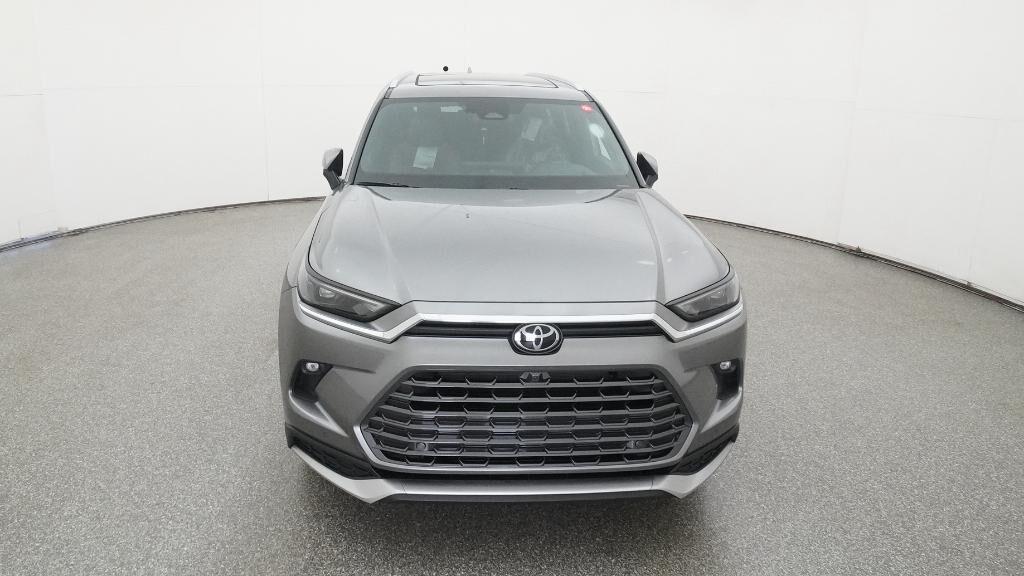new 2026 Toyota Highlander Hybrid car, priced at $65,853