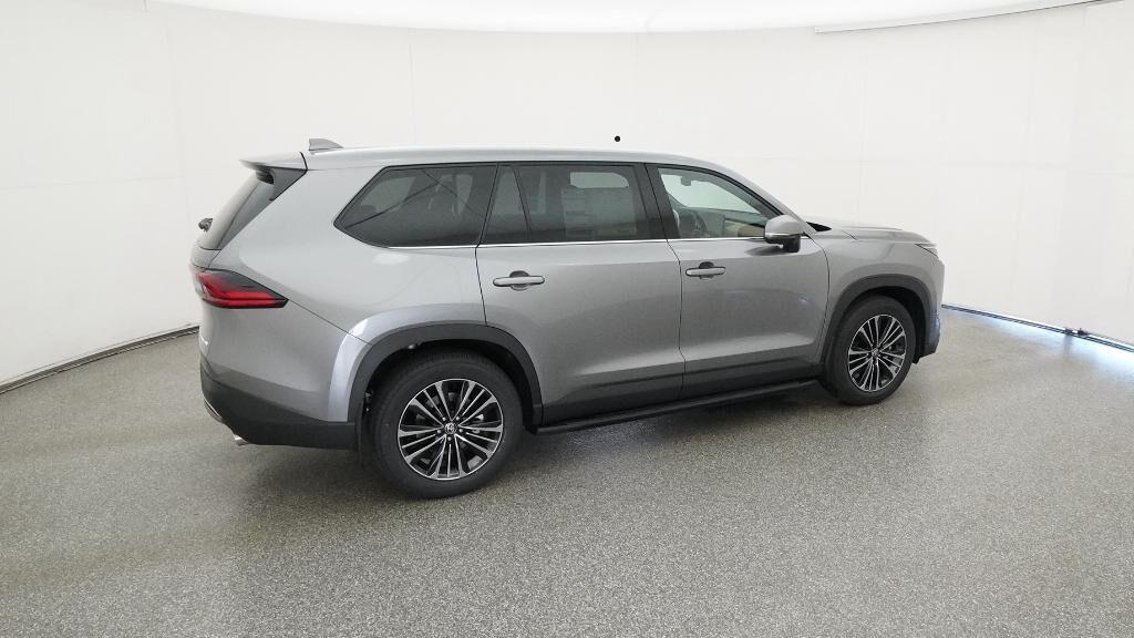 new 2026 Toyota Highlander Hybrid car, priced at $65,853
