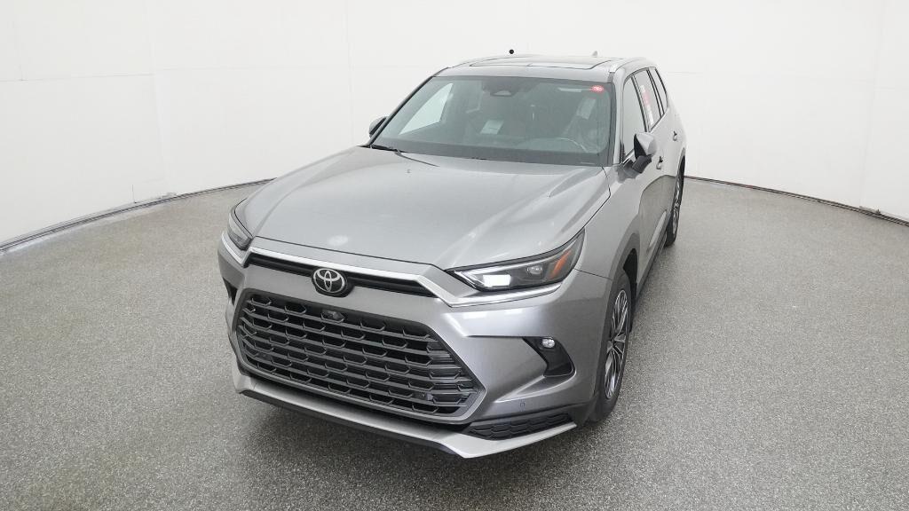 new 2026 Toyota Highlander Hybrid car, priced at $65,853