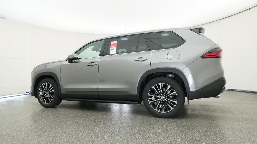 new 2026 Toyota Highlander Hybrid car, priced at $65,853
