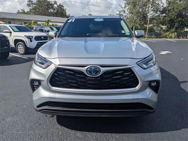 used 2021 Toyota Highlander Hybrid car, priced at $36,998