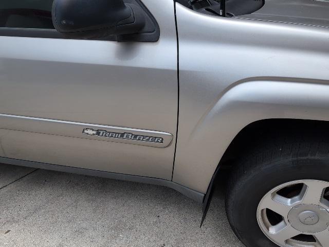 used 2002 Chevrolet TrailBlazer car, priced at $4,988