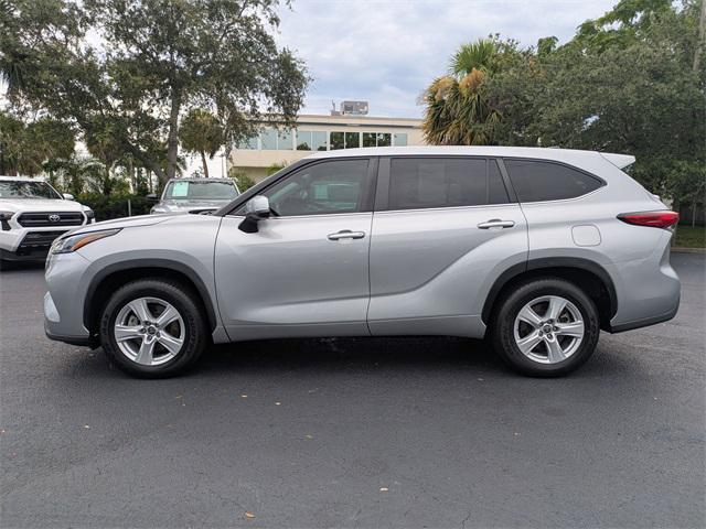 used 2023 Toyota Highlander car, priced at $31,499