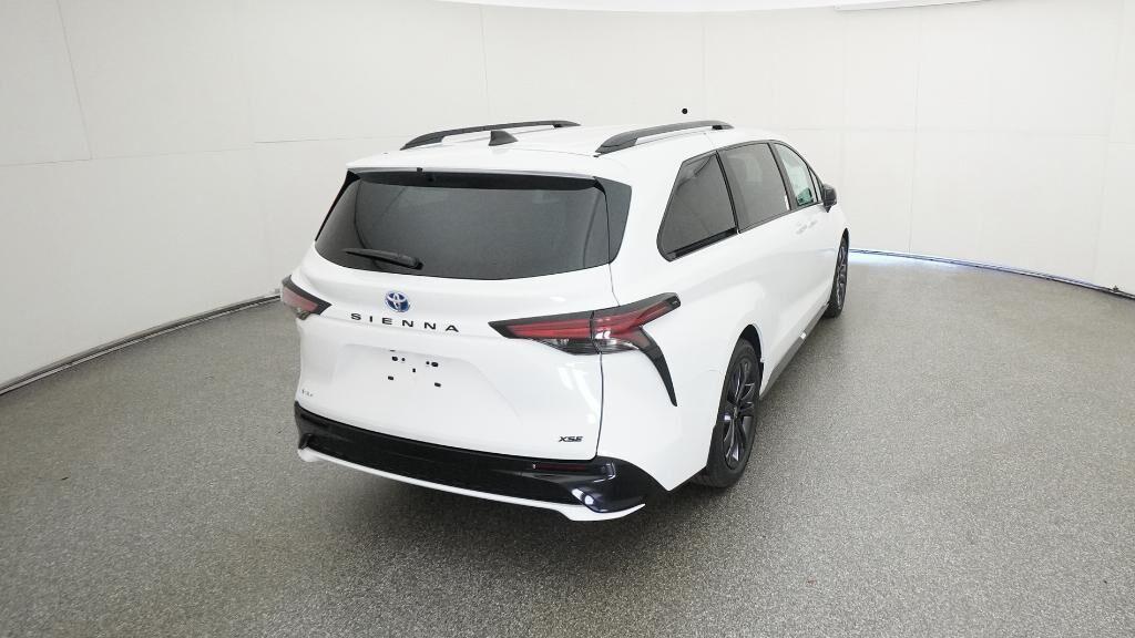 new 2025 Toyota Sienna car, priced at $48,485