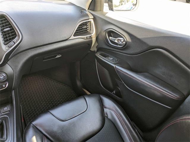 used 2020 Jeep Cherokee car, priced at $15,998