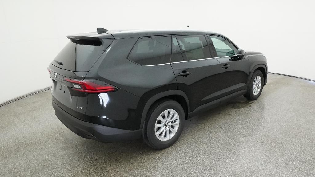 new 2026 Toyota Highlander Hybrid car, priced at $51,788