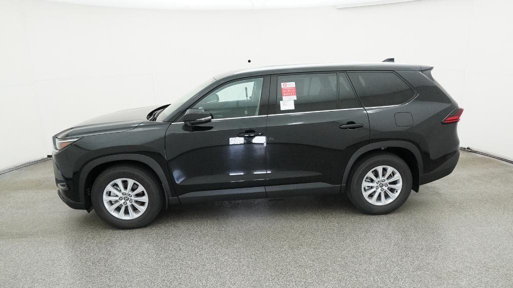 new 2026 Toyota Highlander Hybrid car, priced at $51,788
