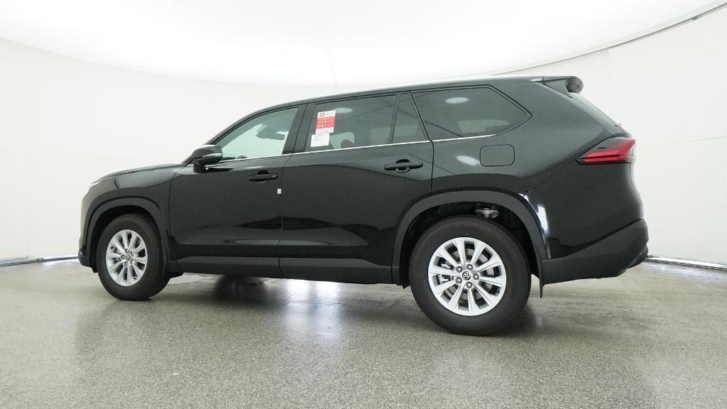 new 2026 Toyota Highlander Hybrid car, priced at $51,788