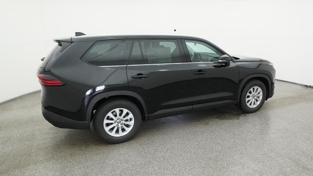 new 2026 Toyota Highlander Hybrid car, priced at $51,788