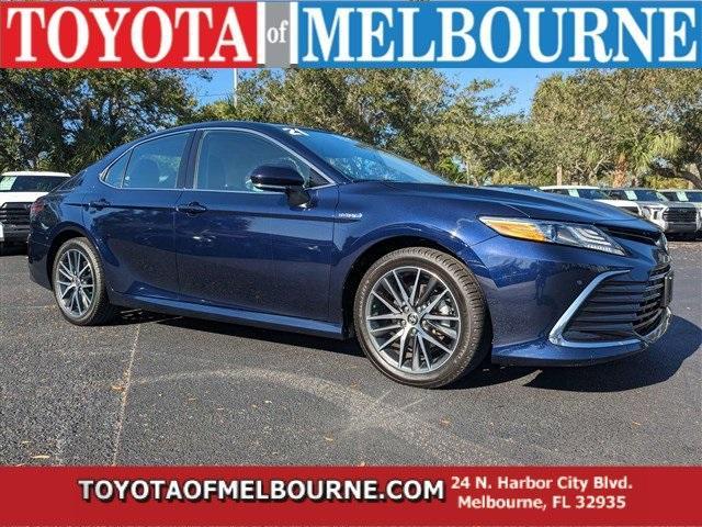 used 2021 Toyota Camry Hybrid car, priced at $26,777