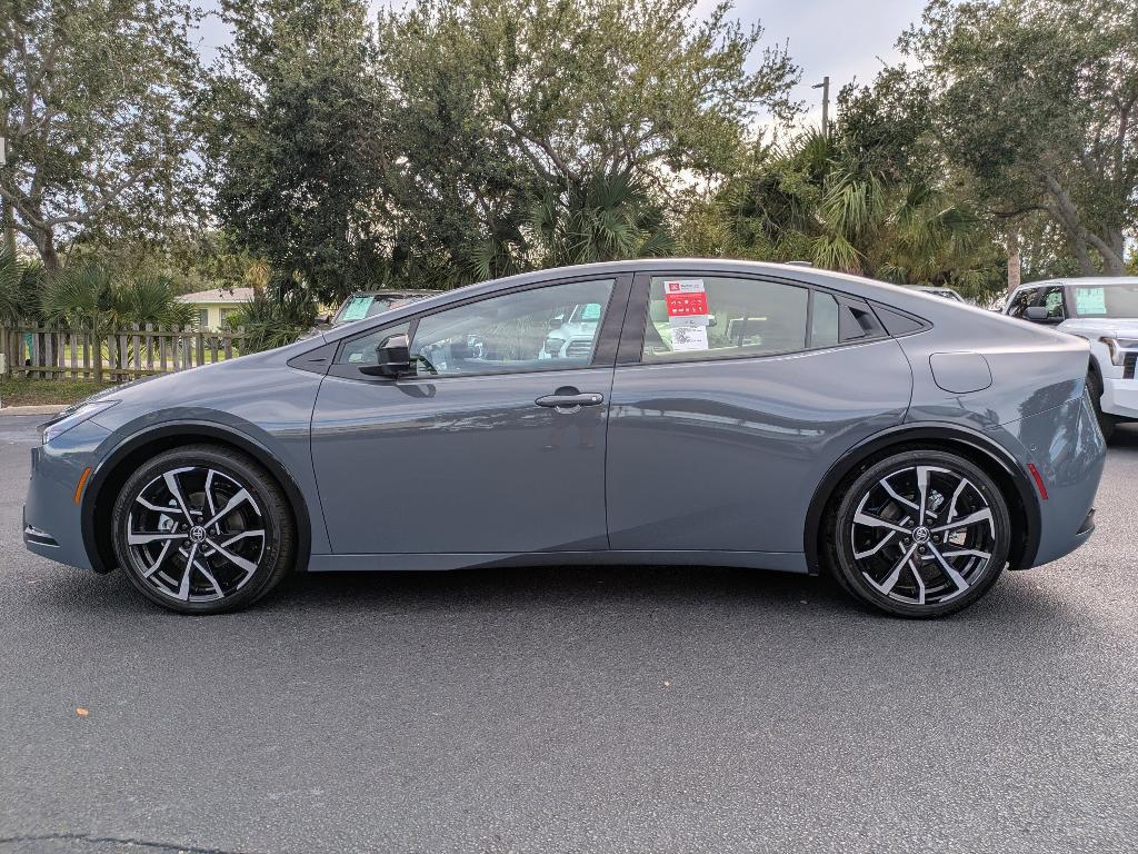 new 2026 Toyota Prius Plug-In Hybrid car, priced at $44,065
