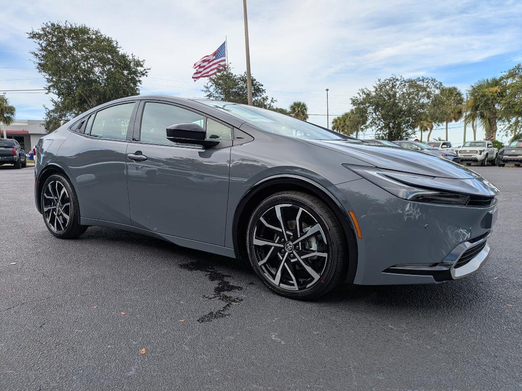 new 2026 Toyota Prius Plug-In Hybrid car, priced at $44,065