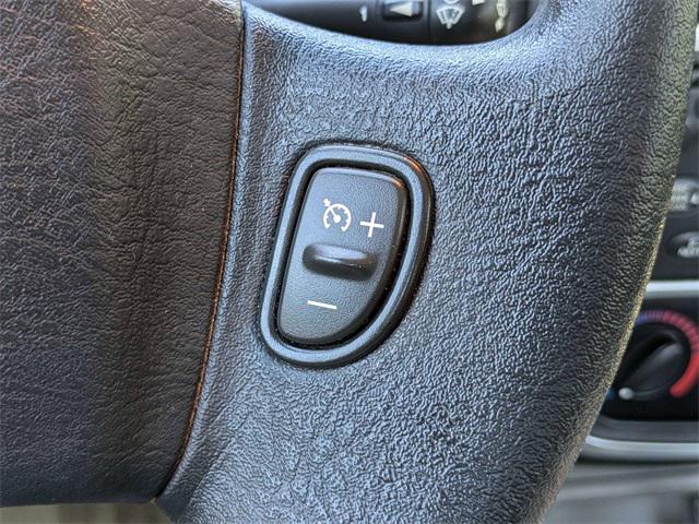 used 2005 Saturn L car, priced at $3,998