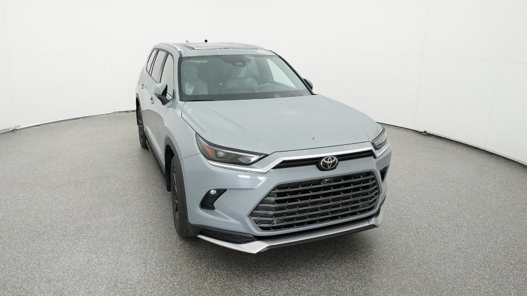 new 2026 Toyota Highlander Hybrid car, priced at $64,870