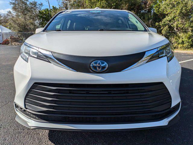 used 2022 Toyota Sienna car, priced at $24,899