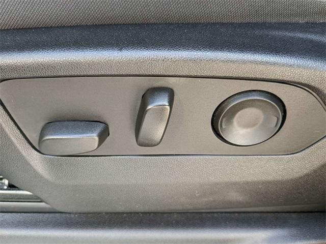 used 2022 Chevrolet Silverado 1500 car, priced at $35,488