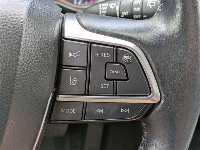 used 2020 Toyota Highlander car, priced at $29,884