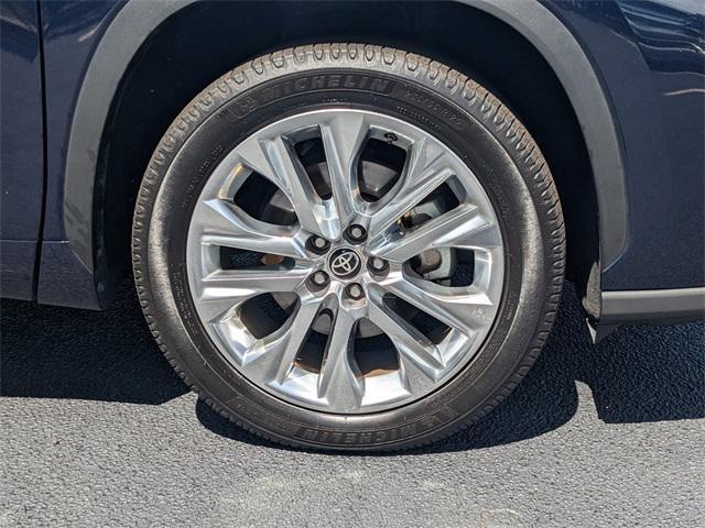 used 2023 Toyota RAV4 Hybrid car, priced at $32,984