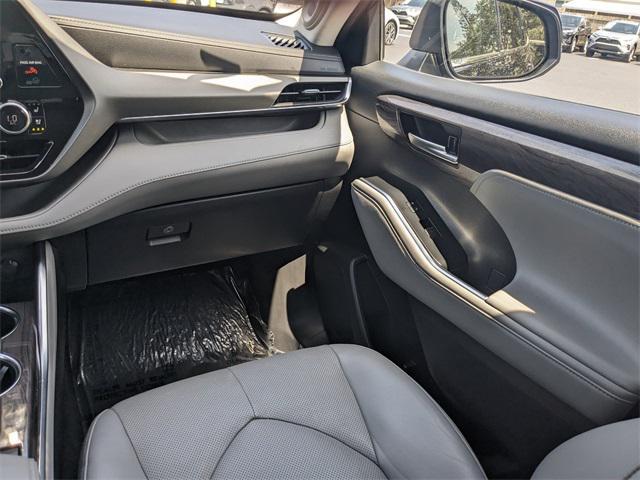 used 2023 Toyota RAV4 Hybrid car, priced at $32,984