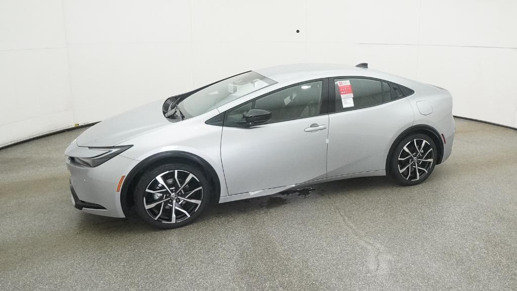 new 2026 Toyota Prius Plug-In Hybrid car, priced at $39,341