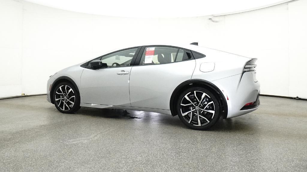 new 2026 Toyota Prius Plug-In Hybrid car, priced at $39,341