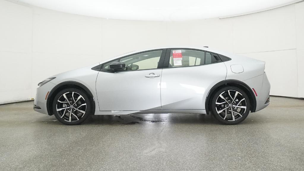 new 2026 Toyota Prius Plug-In Hybrid car, priced at $39,341
