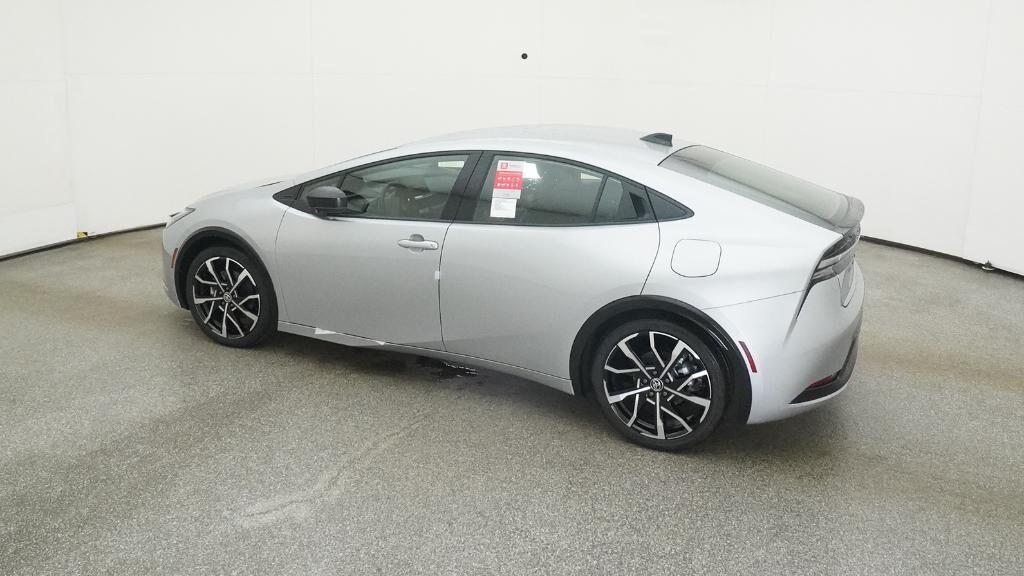 new 2026 Toyota Prius Plug-In Hybrid car, priced at $39,341