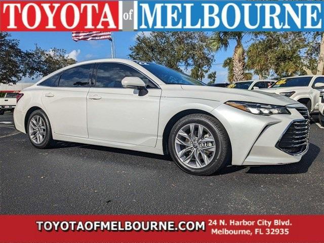 used 2022 Toyota Avalon Hybrid car, priced at $28,499